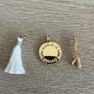 India Hicks Token Charms Set of 3 Tassel, The World is Your Oyster, Coral Branch